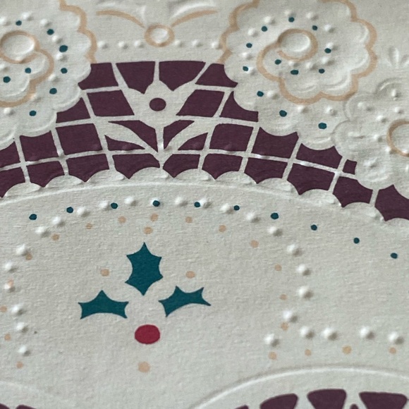 Vintage Christmas Gift Wrap Bundle of Ten from HALLMARK - Picture 10 of 15